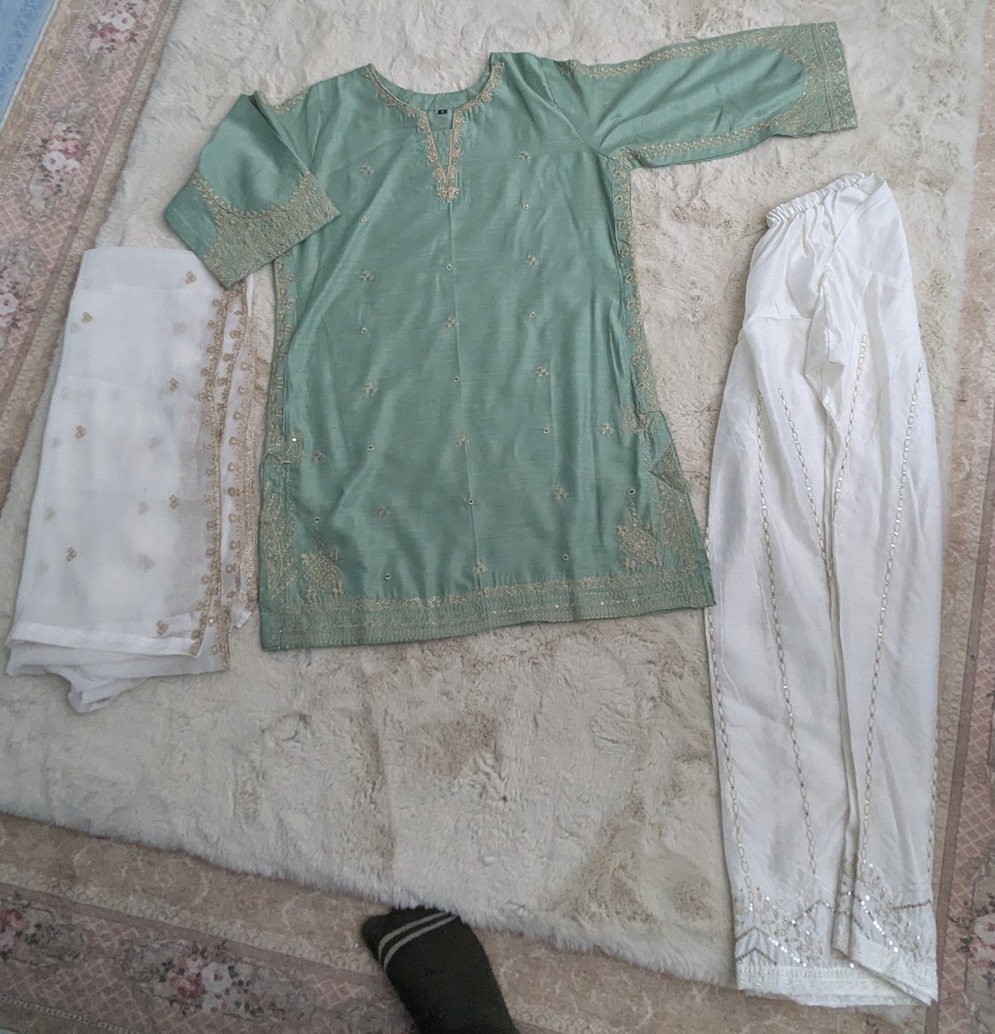 PISTA 3 PC EMBROIDERY